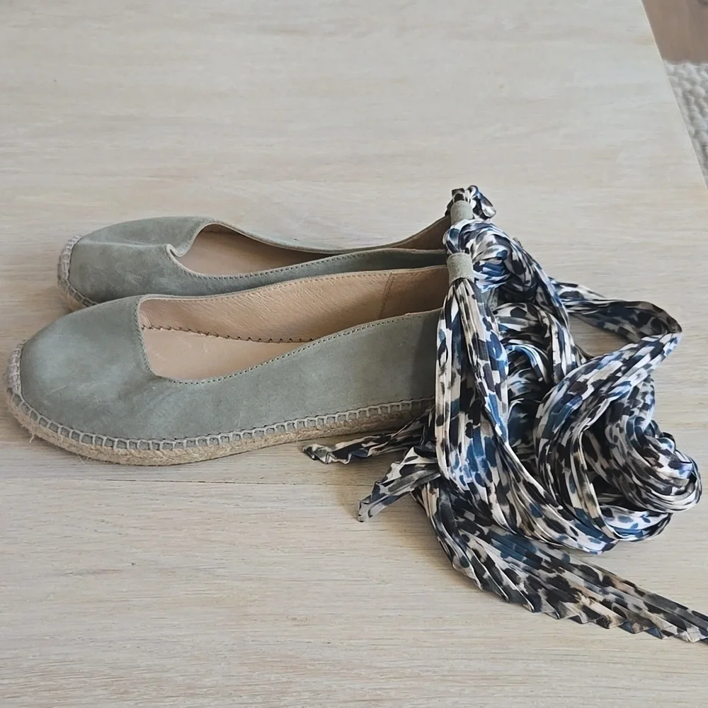 NWT Gaimo Suede Lace Up Espadrille Trellis Sage